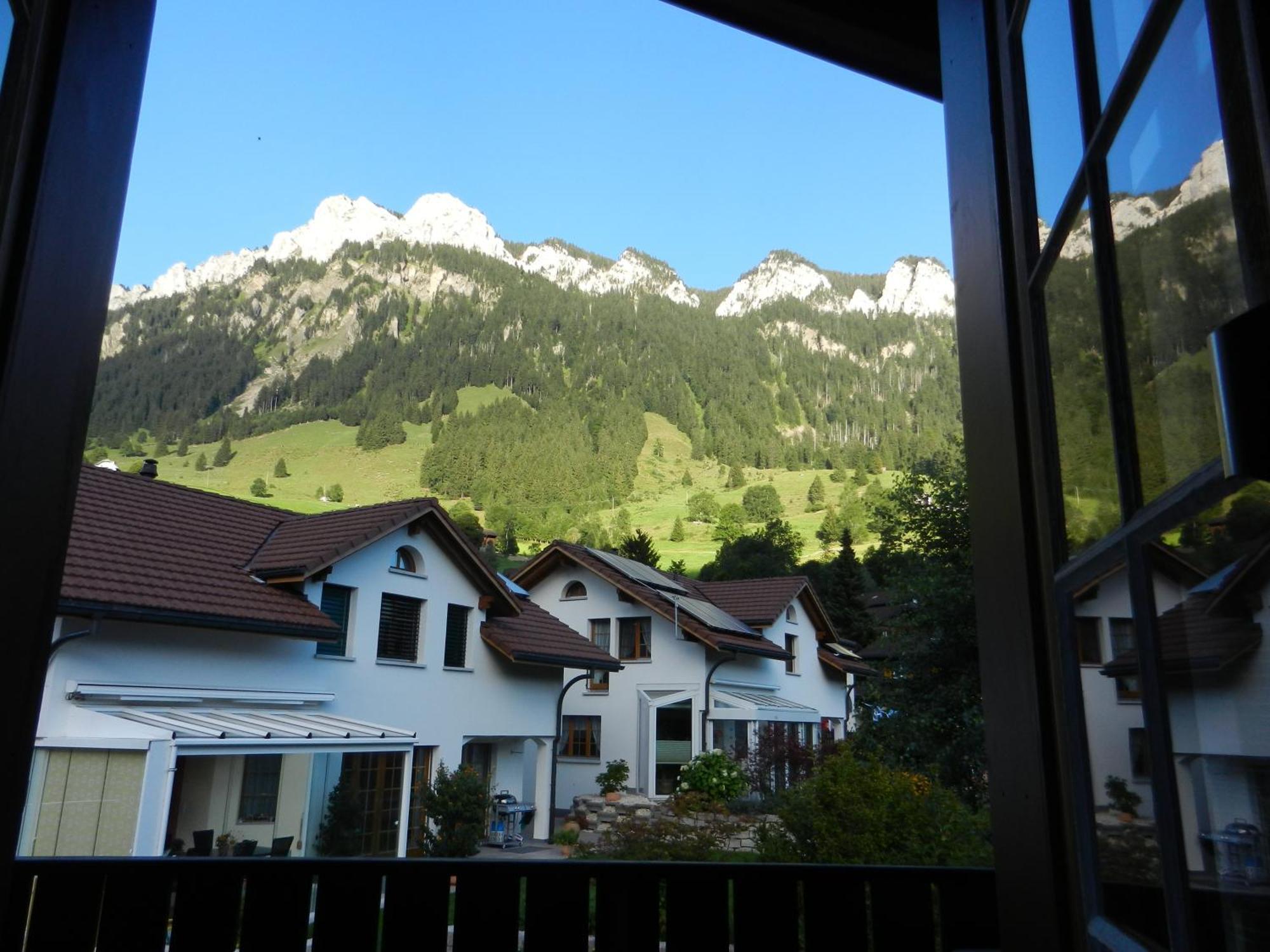 Apartmenthaus Kreuzbuche Flühli Esterno foto